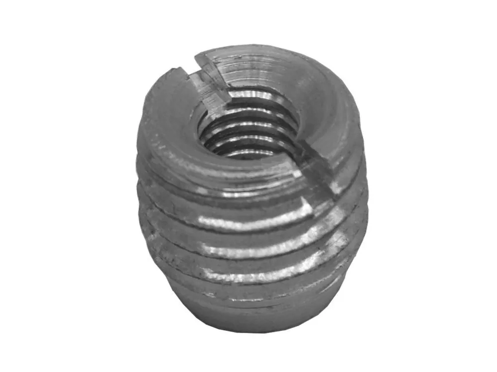 Super Cena Závrtná matice M6 12x12mm