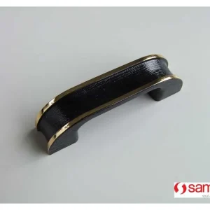 Aktuální DUB 64mm plast černá+Ms 061957